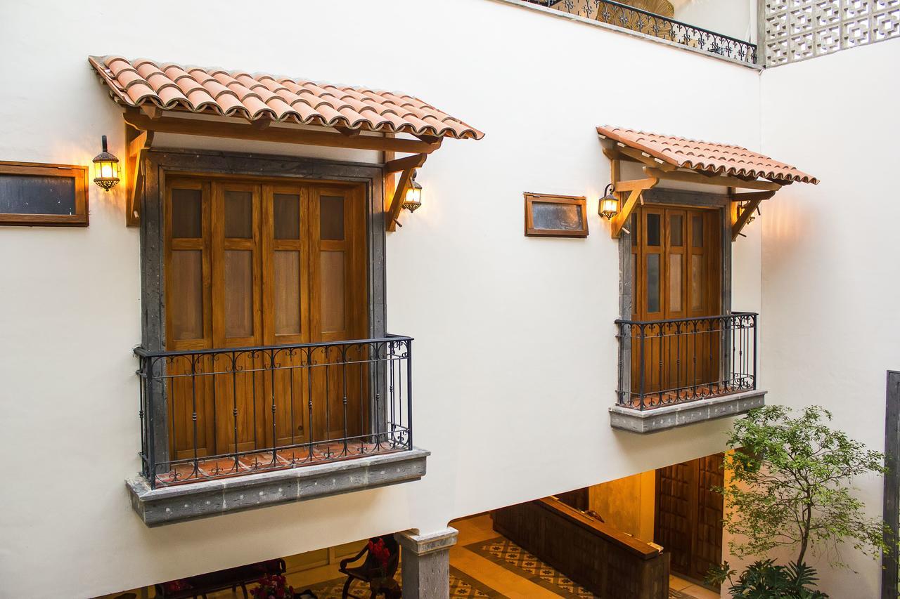 ホテル Puerta San Pedro トラケパケ エクステリア 写真