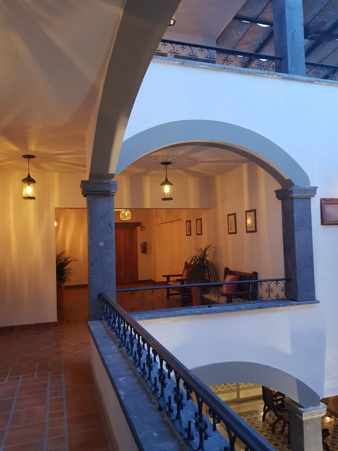 ホテル Puerta San Pedro トラケパケ エクステリア 写真