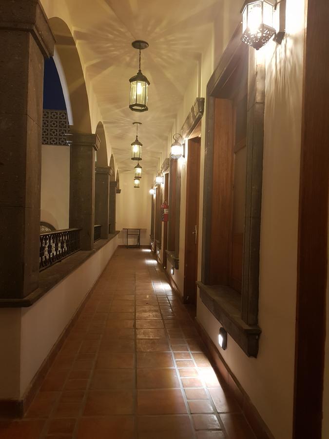 ホテル Puerta San Pedro トラケパケ エクステリア 写真