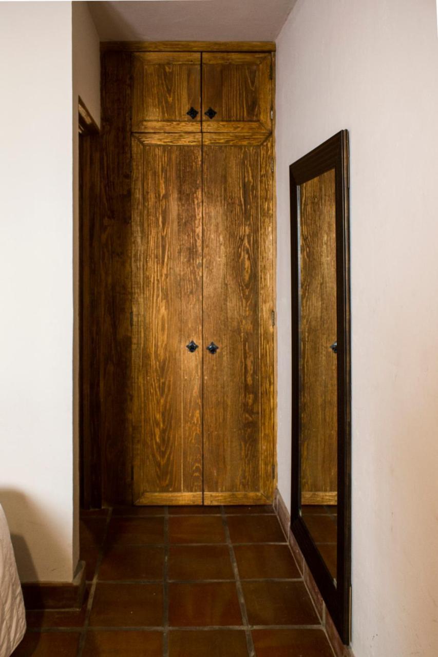 ホテル Puerta San Pedro トラケパケ エクステリア 写真