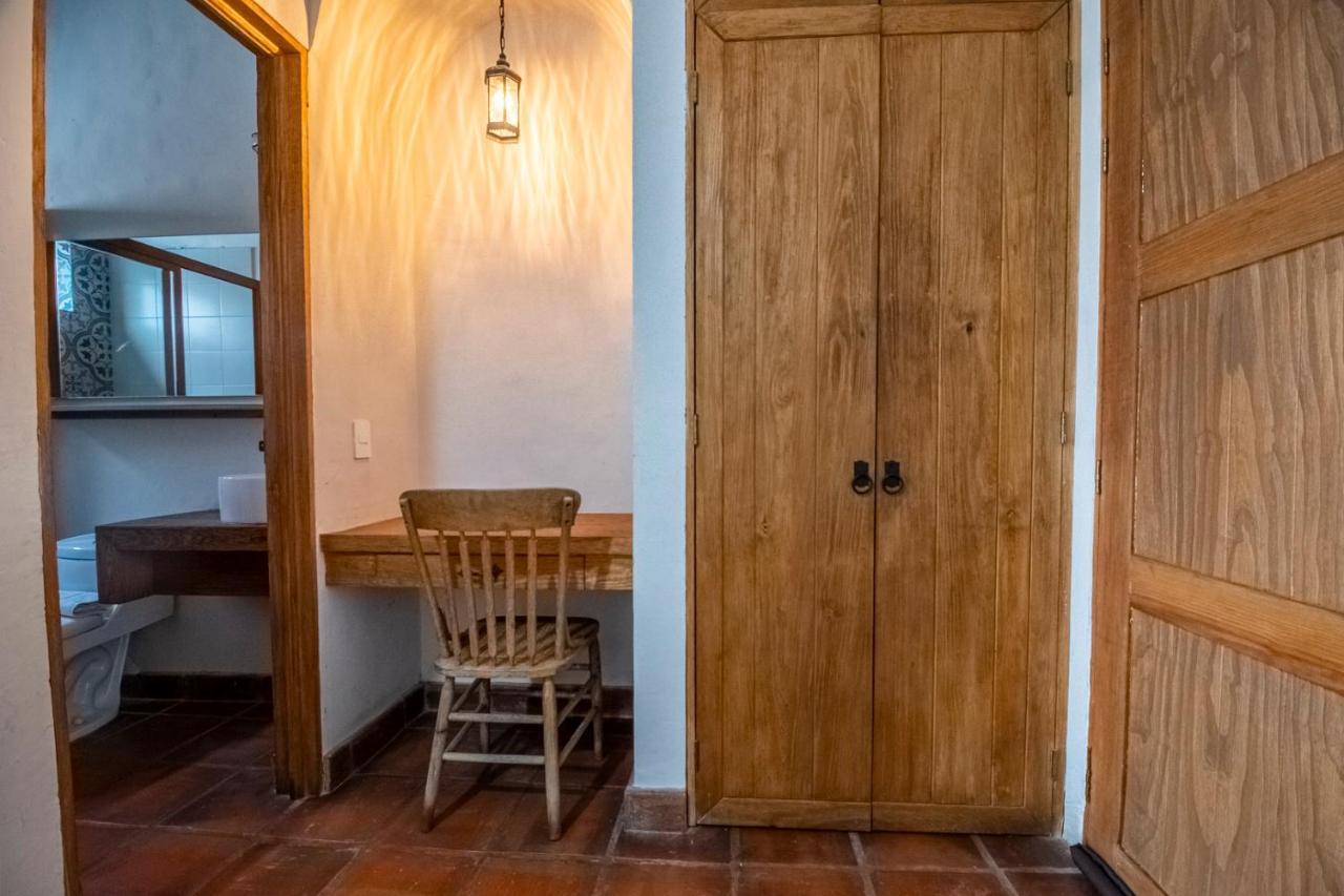 ホテル Puerta San Pedro トラケパケ エクステリア 写真