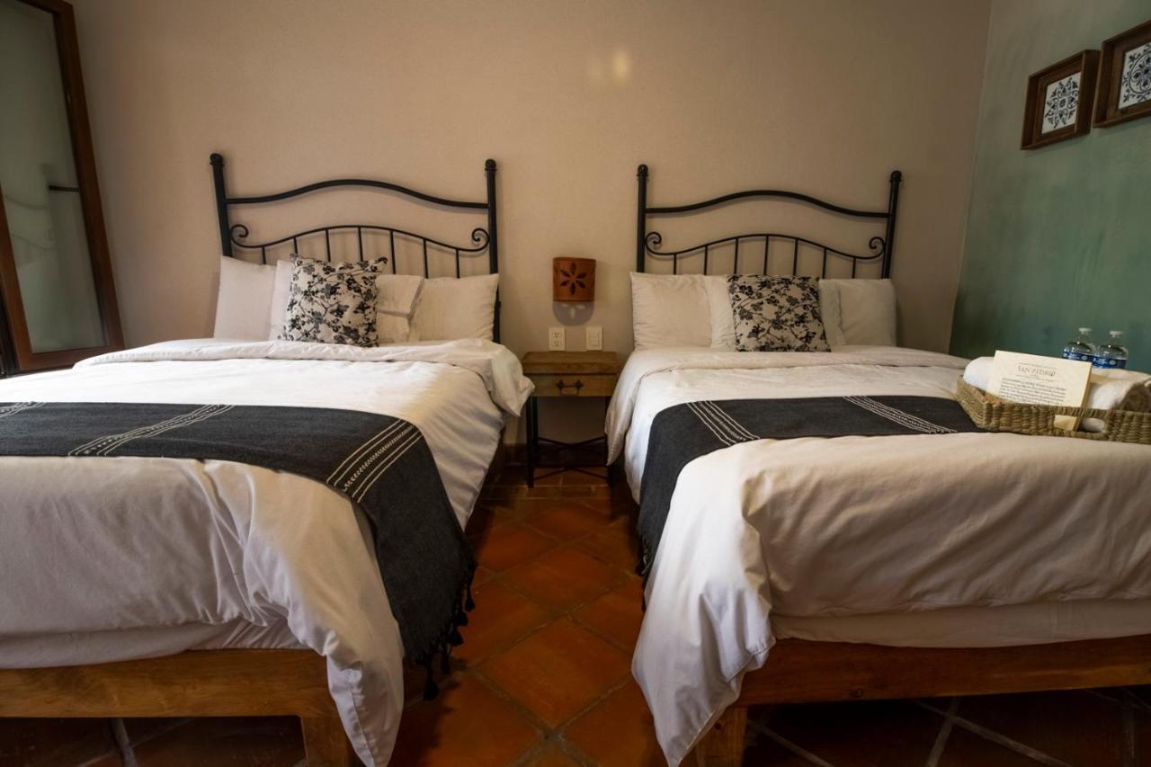ホテル Puerta San Pedro トラケパケ エクステリア 写真